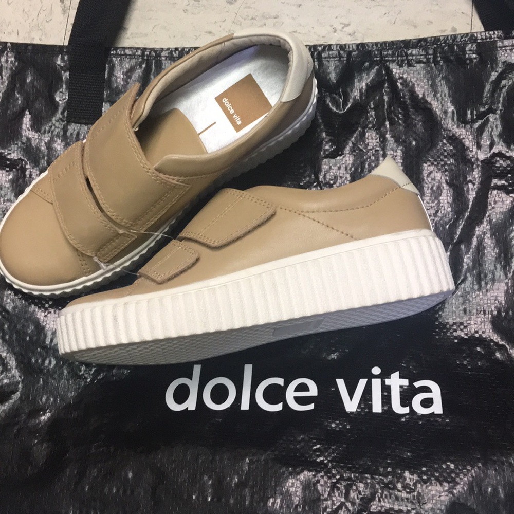 Dolce vita sneakers